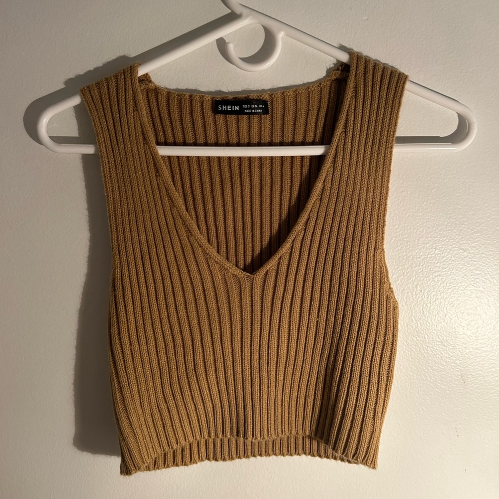 Knit Crop Top size S
